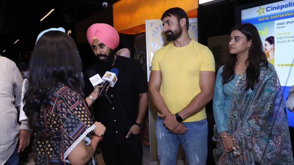 Star Cast Team of Mera Baba Nanak